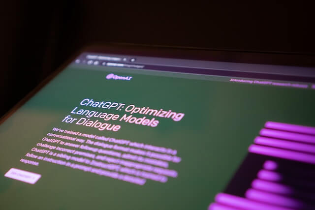 Como usar o ChatGPT? Um guia com comandos