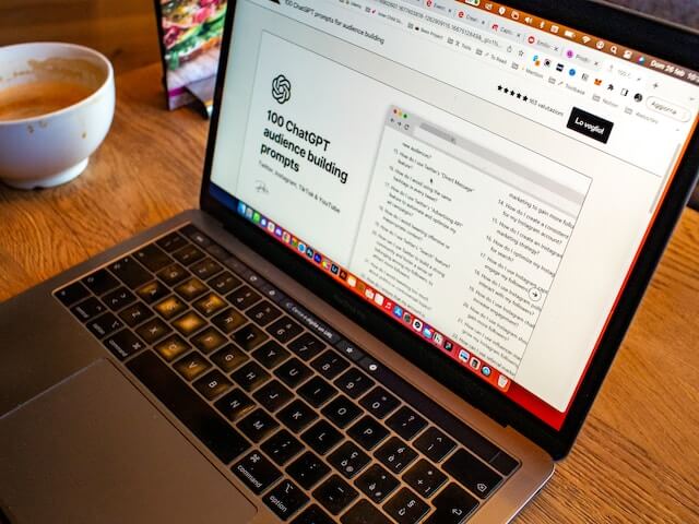 Top 08 sites de inteligência artificial para testar em 2023